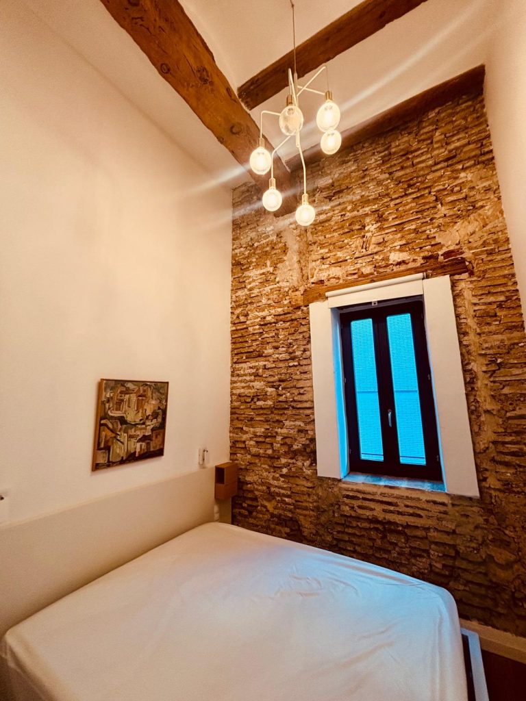 WhatsApp Image 2025-10-27 at 17.43.49 (4)