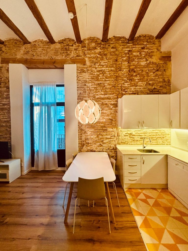 WhatsApp Image 2025-10-27 at 17.44.20 (3)